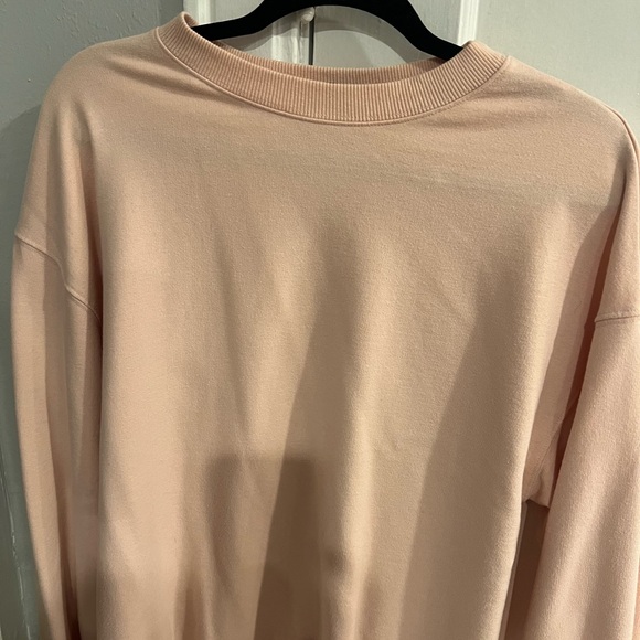 Oversized Crewneck - Picture 2 of 3